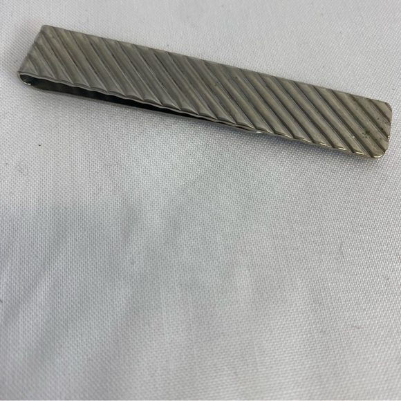 Vintage Silver Tone Diagonal Stripe Tie Clip - Picture 1 of 2